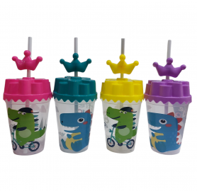 KK VASOS MED C/TAPA+SORBETES NS230238 DINOSAURIOS PLASTICO 10CM